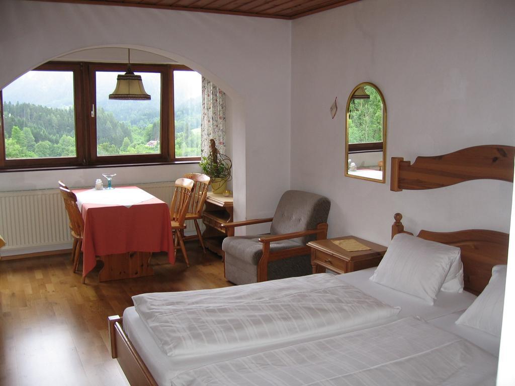 Hotel Backer-Ferdl Panzio Hinterstoder Zimmer foto